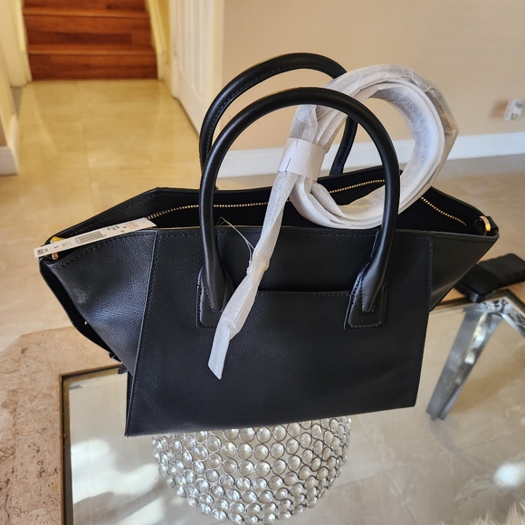 Michael Kors Black Avril Leather Satchet ⚫️ - Picture 9 of 10